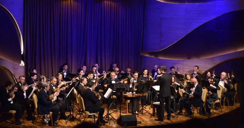 Milli ruhun tərcümanı: 95 yaşlı Xalq Çalğı Alətləri Orkestrindən musiqi ziyafəti