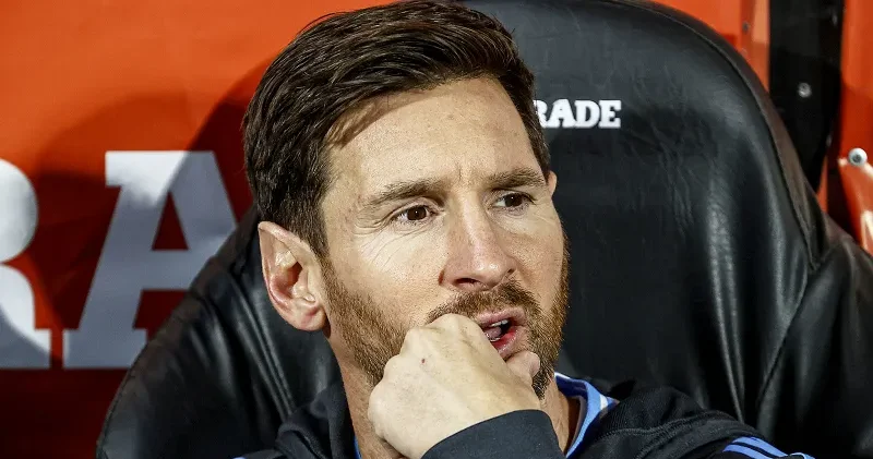 Əlcəzairin kapitanı Messi barədə: Onu bağlamağa çalışdıq, amma bacarmadıq
