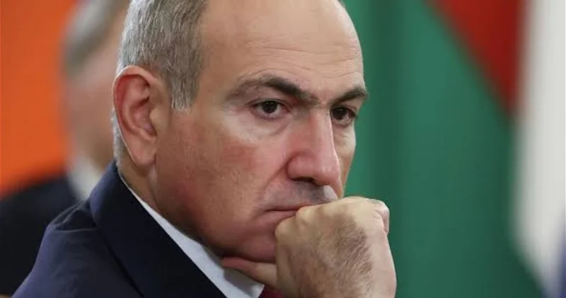 Пашинян призвал несогласных с курсом властей Армении выйти на улицы и делать революцию