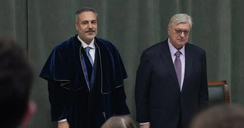 Rusiyada Hakan Fidana fəxri ad verildi