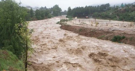 Ağdamda güclü sel qaz xəttini sıradan çıxardı, yolu yuyub apardı