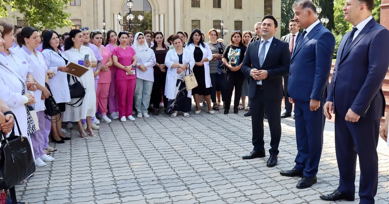 Samuxda səhiyyə işçilərinin peşə bayramı qeyd olunub FOTO