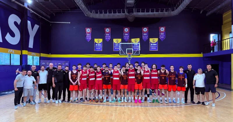 Oğlan basketbolçulardan ibarət U 20 millimiz Tbilisidə iki qələbə qazanıb FOTO