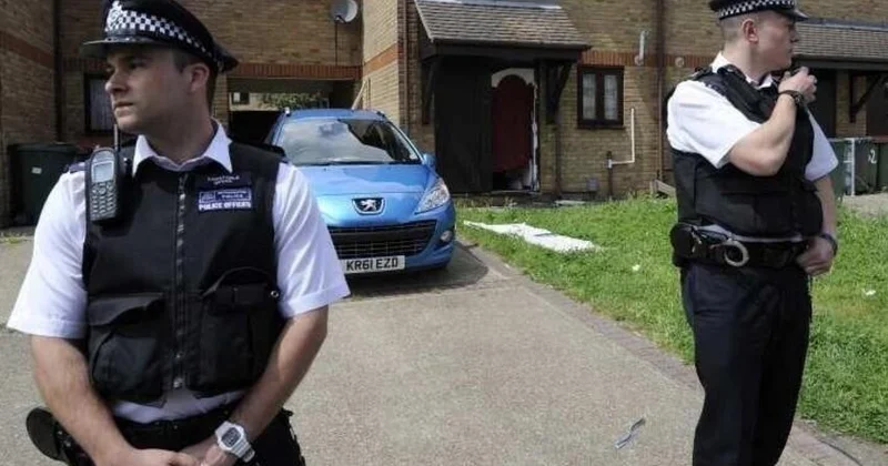 Britaniyada terrorizm ittihamı ilə üç qadın həbs edilib