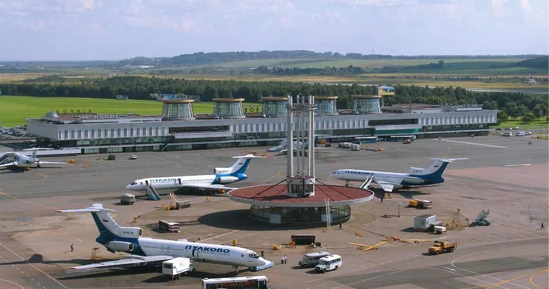 Pulkovo hava limanı fəaliyyətini dayandırıb