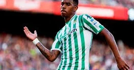 Betis Lids in sabiq müdafiəçisi ilə müqavilə bağlayıb