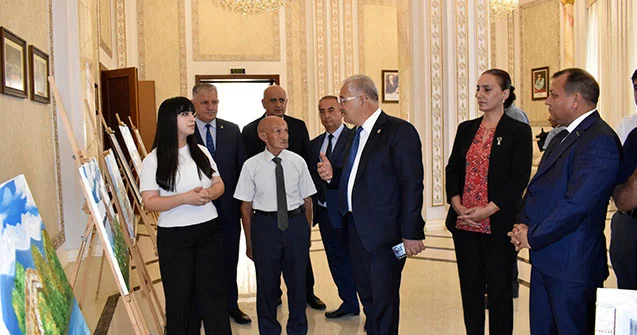 Ağdamda “Konstitusiya və Suverenlik İli” çərçivəsində kitab təqdimatı keçirildi Fotolar