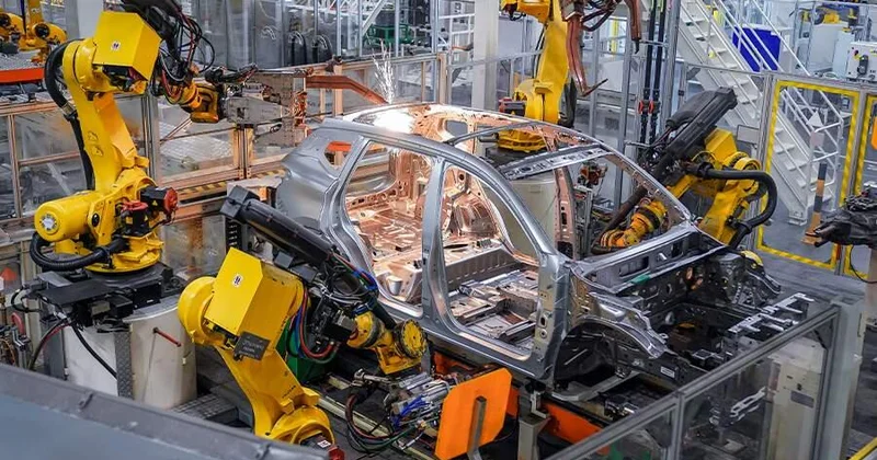 Экс завод Volkswagen подготовил цех сварки к выпуску автомобилей Tenet