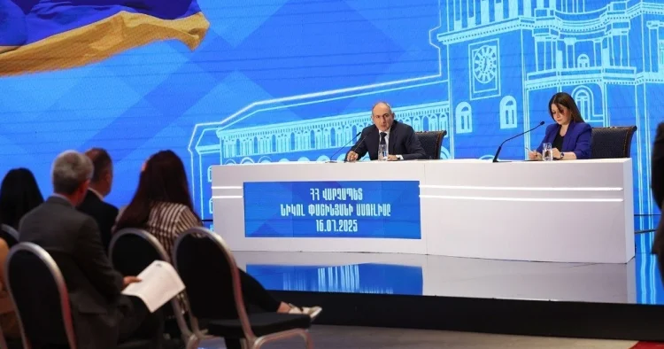 İrəvandan verilən mesajlar: Paşinyan demək istəyir ki...
