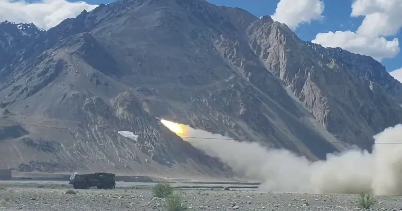 Hindistan “Akash Prime” zenit raket kompleksini sınaqdan keçirdi (VİDEO) KONKRET