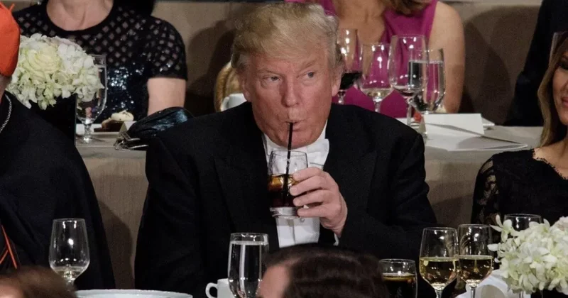 Трамп заявил о победе над сахарозаменителями в Coca Cola