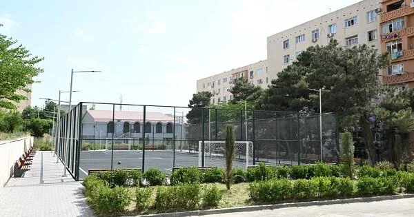 Növbəti abad həyət sakinlərin istifadəsinə verildi