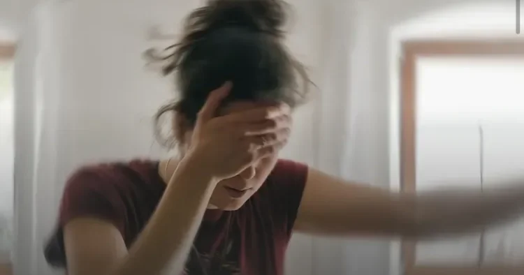 Meningitə xas olan əlamətlər hansılardır?