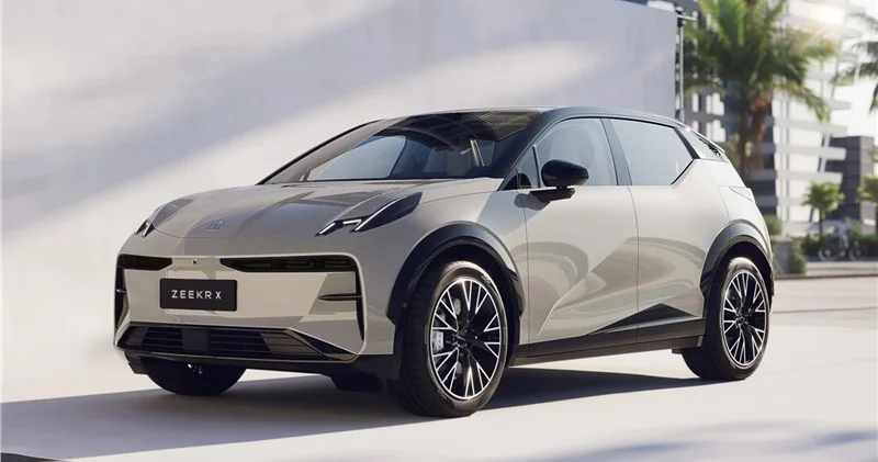 Geely Zeekr i tam şəkildə satın alır...