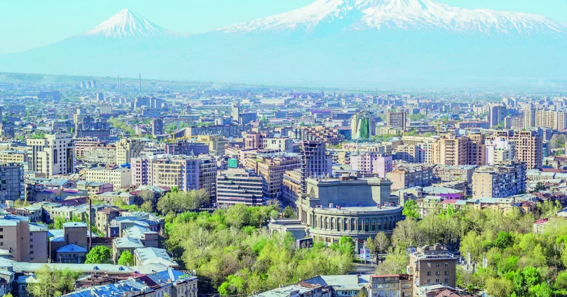 Keçmiş diplomatdan gələcək əleyhinə bəyanatlar
