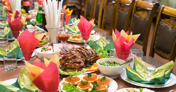 İş adamı öz restoranında zəhərləndi