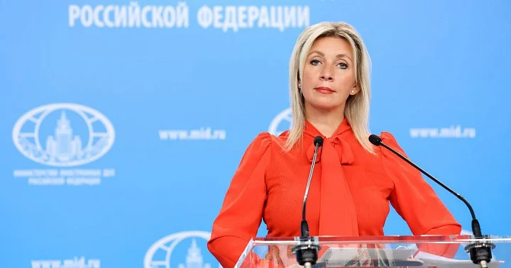 Захарова: Россия вправе атаковать военные объекты за рубежом
