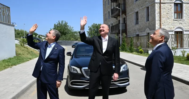 Liderlər Şuşadakı birinci yaşayış kompleksində FOTOLAR