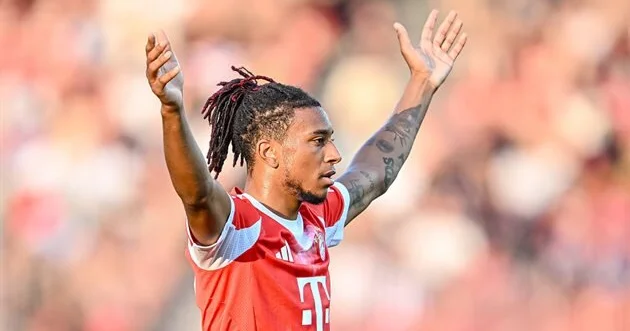“Bayern” üçün həyəcan siqnalı: Olise millinin düşərgəsində nə deyib?