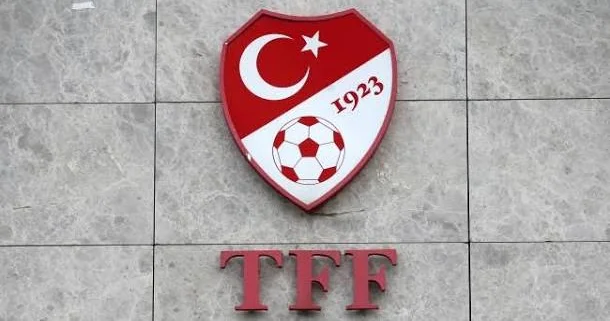Ukrayna mətbuatının iddiası: Türkiyə Futbol Federasiyası Montellanı onunla əvəzləmək istəyir