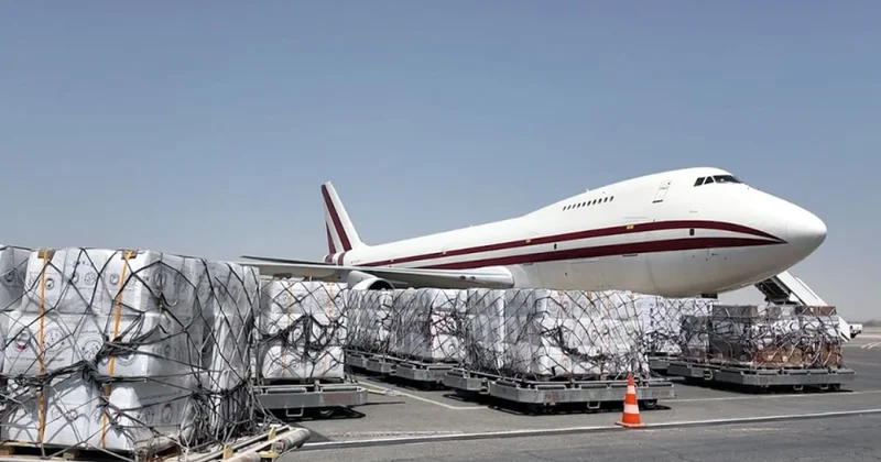 BƏƏ dən Qəzza zolağına növbəti dəstək: 100 ton humanitar yardım göndərilib