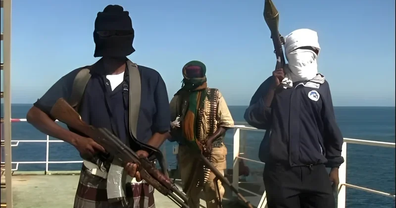 Somali sahillərində tanker dəniz quldurları tərəfindən ələ keçirildi