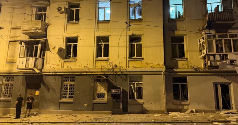 Ракетный удар по Одессе: есть погибшие и пострадавшие. Удары бомбами по Сумам ФОТО