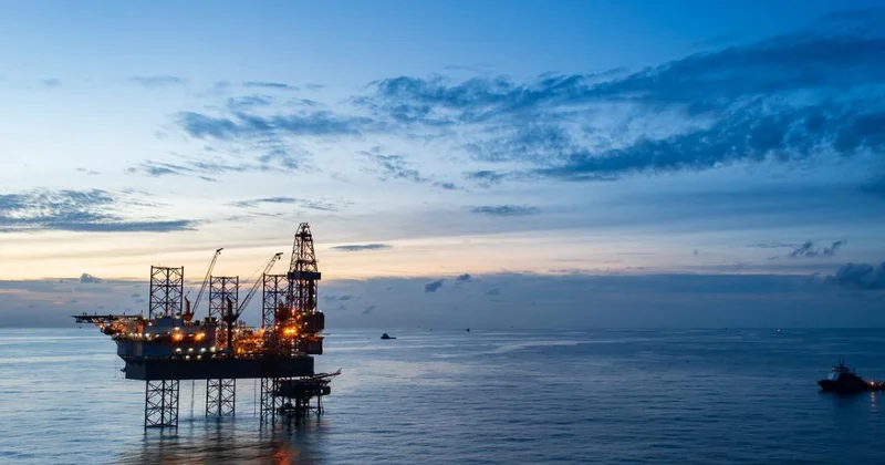 Нефтяные котировки растут