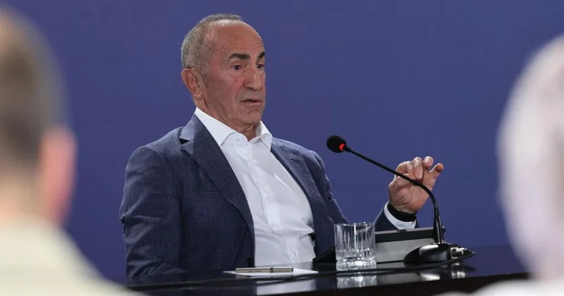 Роберт Кочарян отказался от депутатства