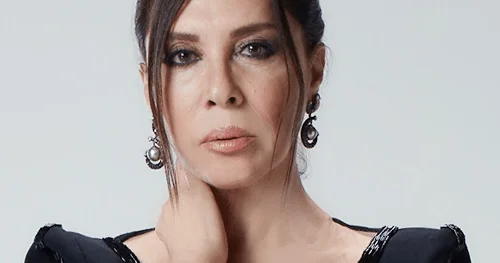 82 yaşlı Nebahat Çehrənin istirahət fotoları gündəm oldu