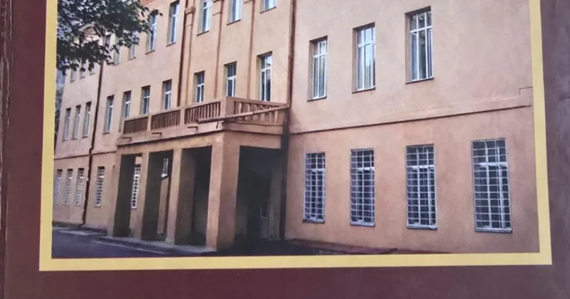 “İrəvanda Azərbaycanlı orta məktəbi”