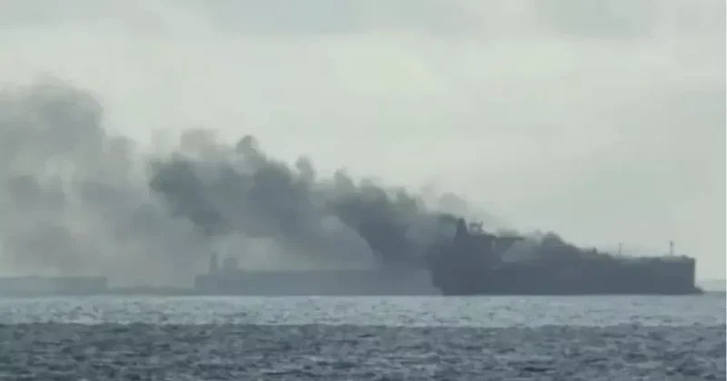 В Черном море атаковали танкер