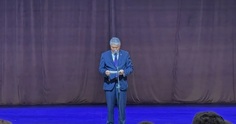 Султан Раев: Поэзия и культура духовно объединяют тюркские народы