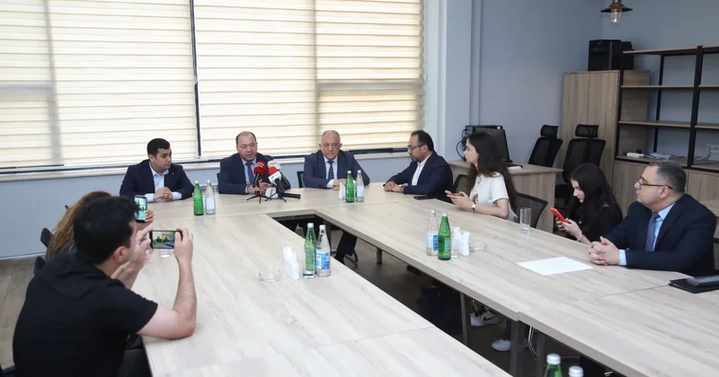“Hədəfimiz 5 universiteti dünyanın ilk 500 lüyünə çıxarmaqdır” Bahadır Turayev