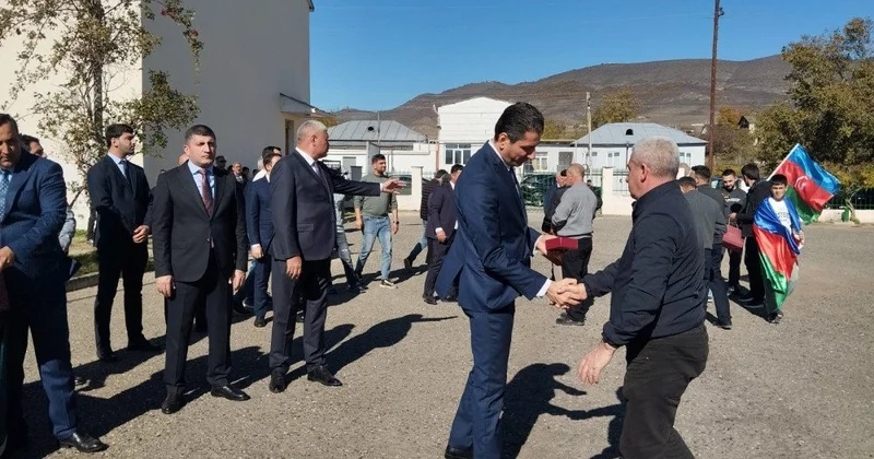 “Dövlətqaçqınkom“ ın köçkünlərin keçmiş erməni evlərinə köçürülməsi haqdakı yazısına reaksiya verrdi...