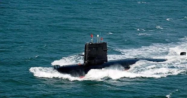 Çin ilk dəfə böyük sualtı pilotsuz aparatını nümayiş etdirdi