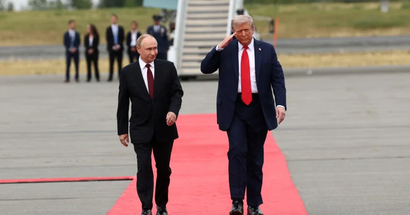 Bu görüş Putinə çox şey verdi: qırmızı xalçada qarşılanma, səhnə...