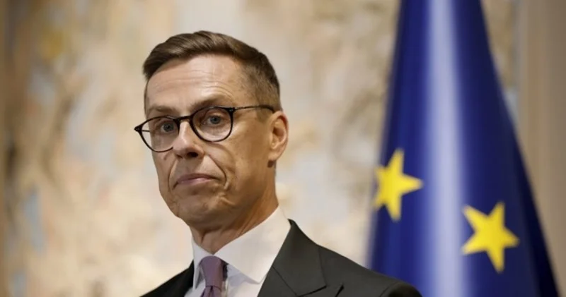 “Politico”: Finlandiya Prezidenti Tramp Zelenski görüşünə qatıla bilər