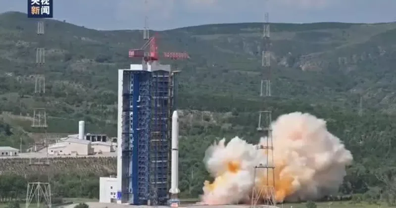 Китай успешно запустил спутник дистанционного зондирования ВИДЕО