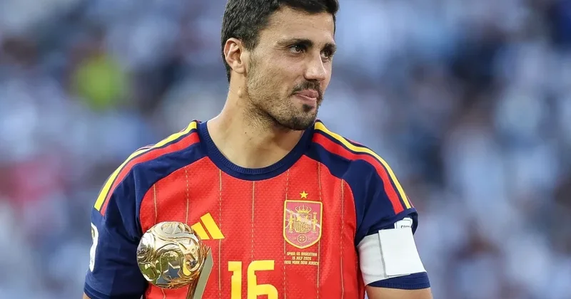 Rodri Barselonaya keçib