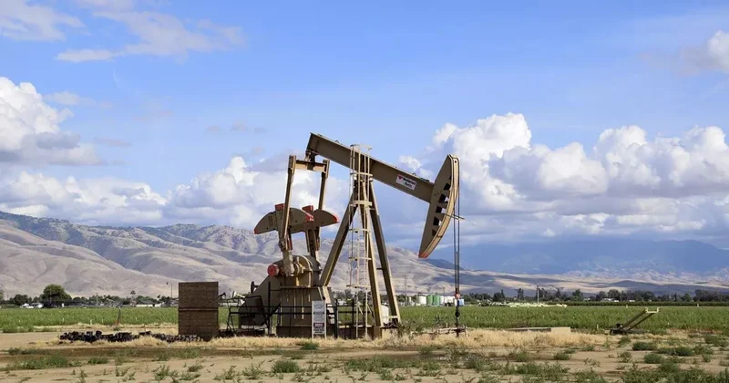 Добыча нефти в Азербайджане составила около 16 миллионов тонн За семь месяцев