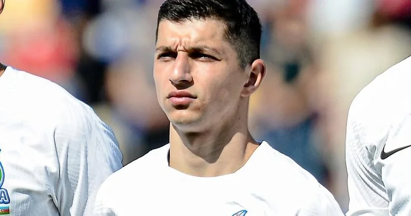 Özünə xəsarət yetirən millimizin üzvü əməliyyat olundu 5 ay futbol oynaya bilməyəcək