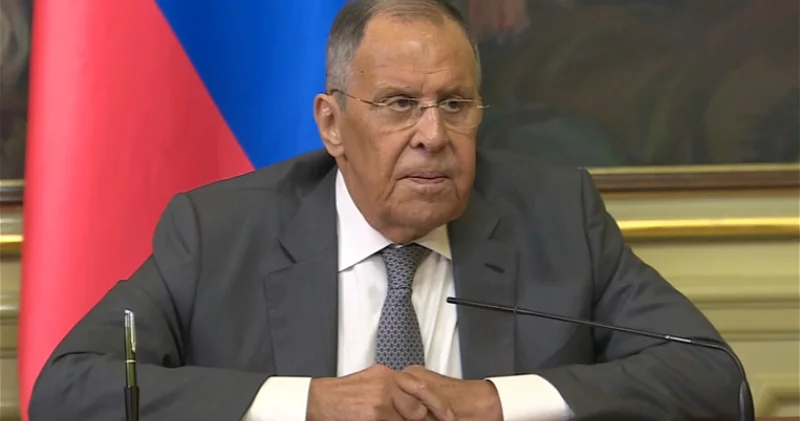 Лавров: Япония перешла черту приличий в заявлениях о визите Путина на Курилы