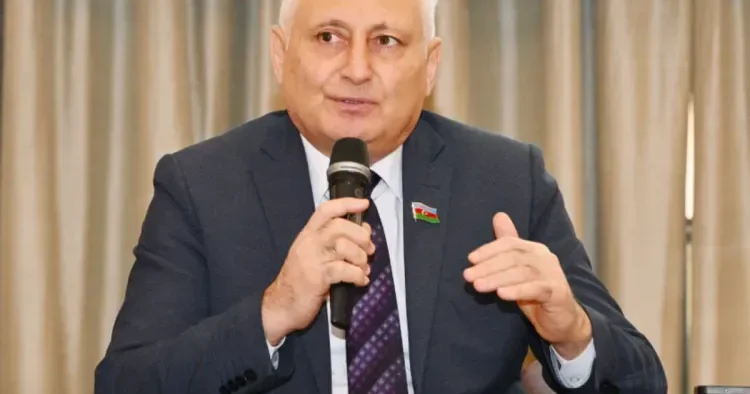 907 ci düzəliş ləğv olunmalıdır Hikmət Babaoğlu