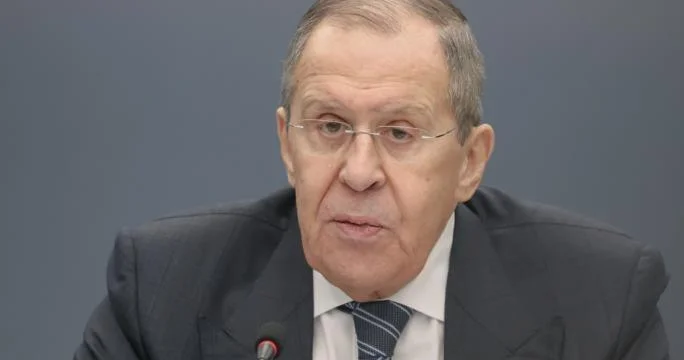 Lavrov Yaponiyanın reaksiyası barədə “Öz işinizlə məşğul olun”