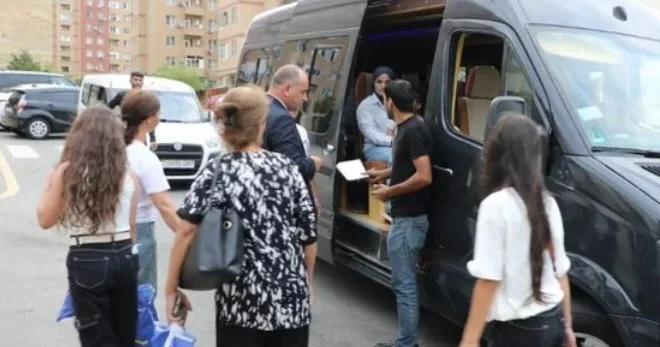 Xocavəndin Quzeyxırman, Güneyxırman, Şuşanın Kiçik Qaladərəsi kəndlərinə köç karvanları yola salınıb