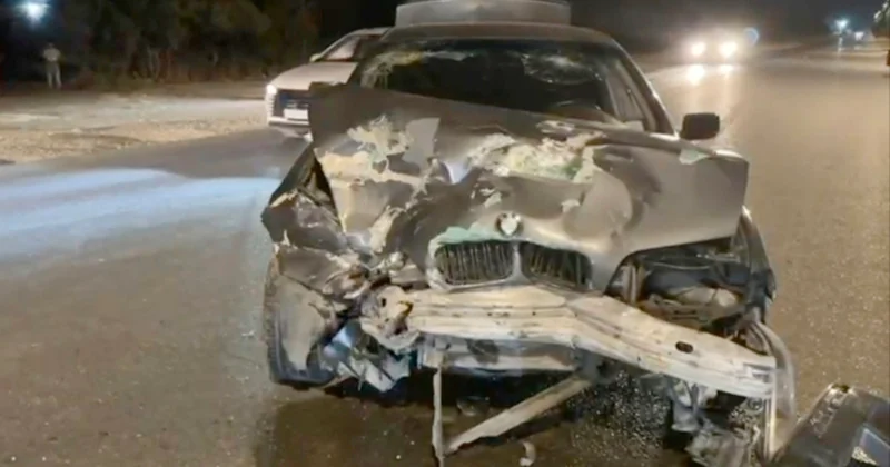 Sumqayıtda “BMW” ilə “Hyundai” toqquşdu Foto