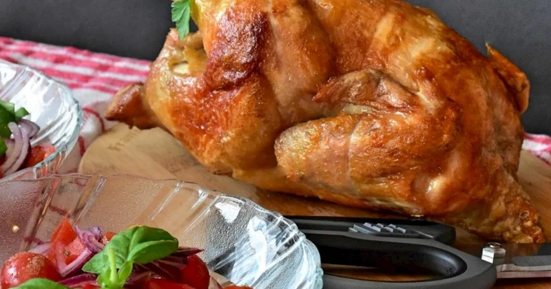 Qril toyuq həqiqətən zərərlidirmi? Diyetoloqlar cavab verdi