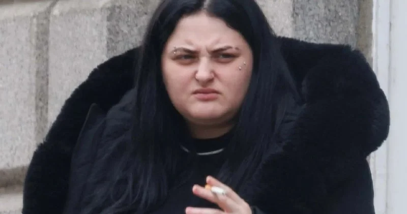 3 aylıq körpəsini soyuqda qoydu, sonra fenlə yandırdı ŞOK