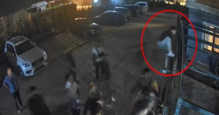 Partiya sədri evə basqın edib kürəkənini döydü